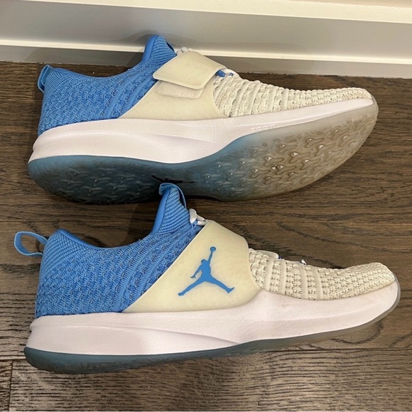 Men’s Nike Air Jordan Trainer 2 Flyer UNC Size 11 main image 10